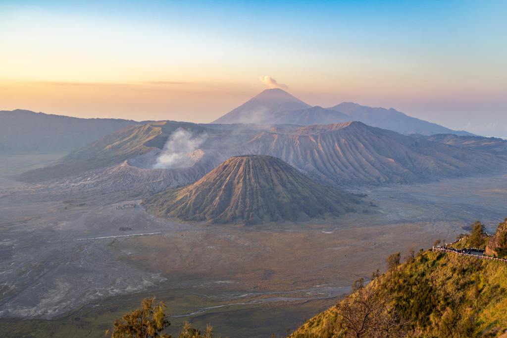 Uitzicht op de bergen van Mount Bromo op Java