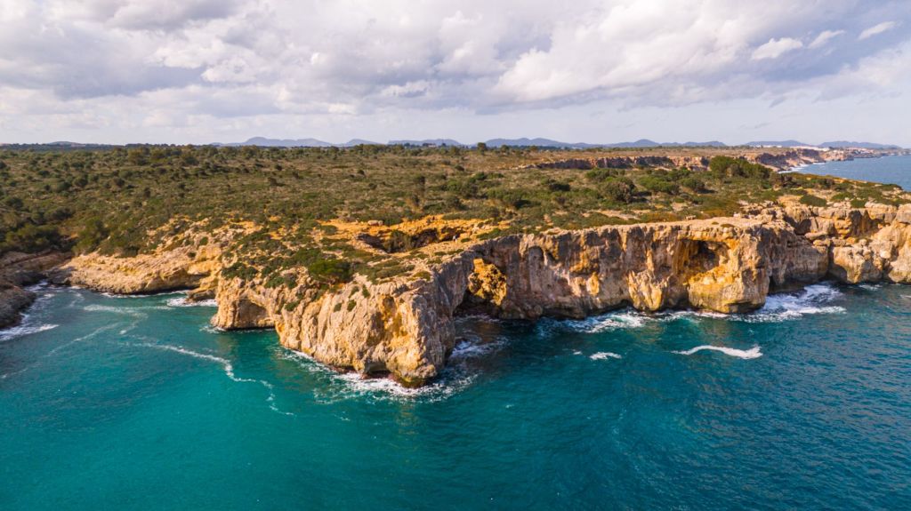 Eilandhoppen, fly-drives en rondreizen: onze favoriete reizen naar Griekenland, Italië en&nbsp;Bali